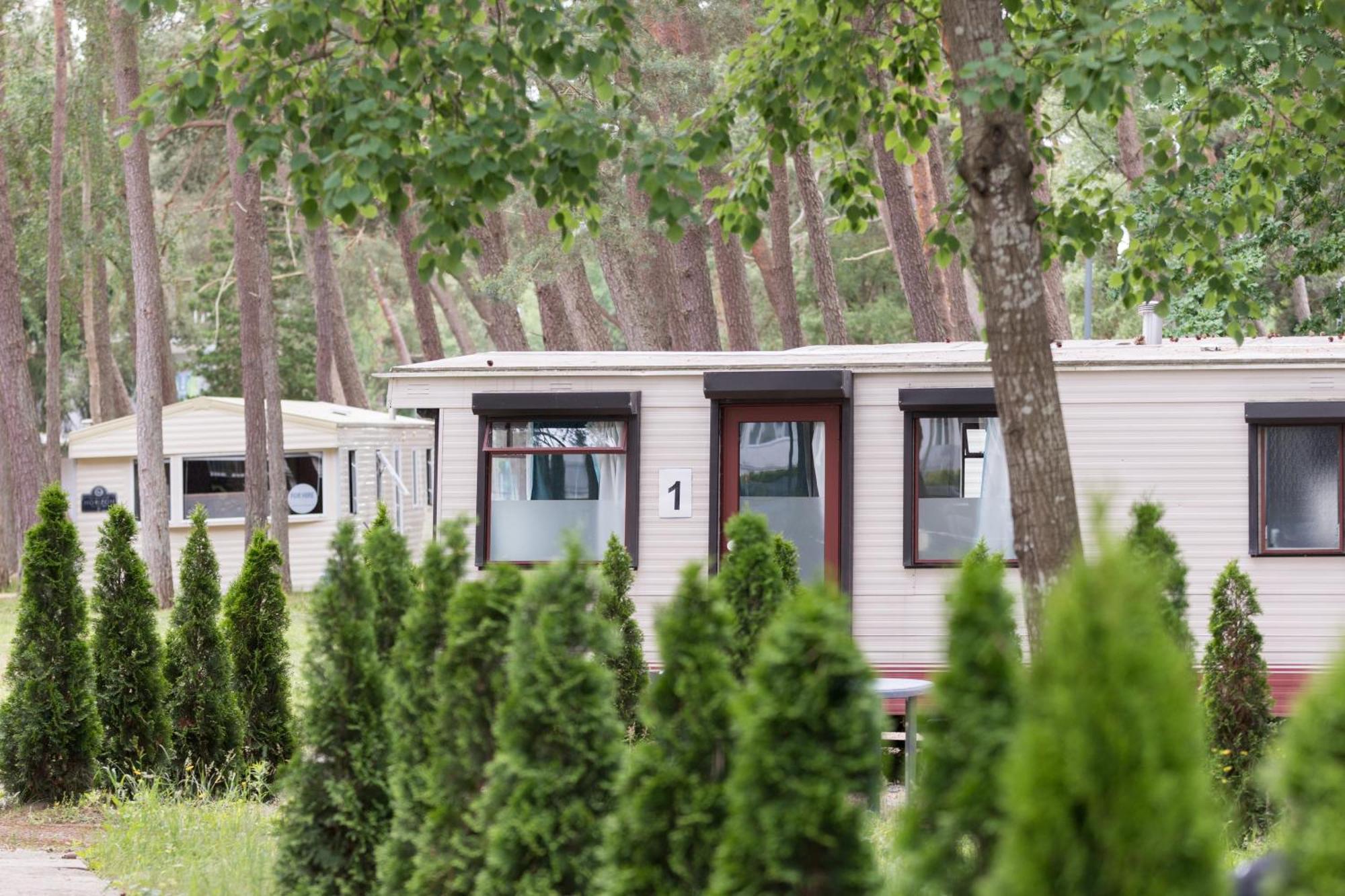 Hotel Domki Osrodek Wypoczynkowy Neptun Ujście-Darłowskie Exterior foto